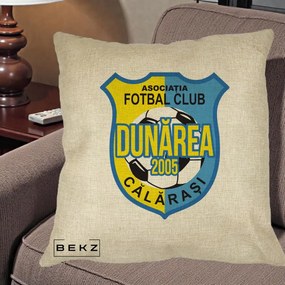 Perna Personalizata AFC Dunarea Calarasi 2005 Fotbal, 40x40 cm, Crem, Husa Detasabila, Perna Inclusa, BEKZ®