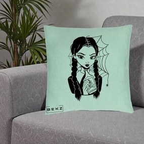 Perna Personalizata Wednesday cu Panza de Paianjen, 40x40 cm, Verde Menta, Husa Detasabila, Perna Inclusa, BEKZ®