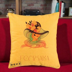 Perna Personalizata Zodie Fecioara, 40x40 cm, Galben, Husa Detasabila, Perna Inclusa, BEKZ®