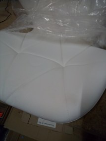 OFERTA Scaun de birou alb AVOLA din piele ecologica II calitate.
