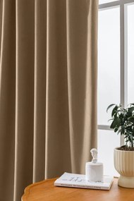 Draperie opaca maro deschis VELVET 135x250 cm Agățat: Inele metalice