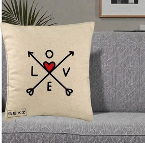Perna Decorativa Love cu Sageti Incrucisate si Inima Rosie, 40x40 cm, Bej, Husa Detasabila, Perna Inclusa, BEKZ®