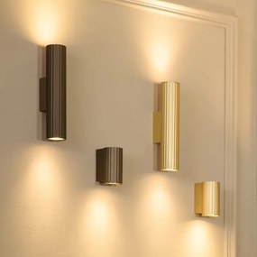 Aplica minimalista din aluminiu canelat Anna Wall 1 alb