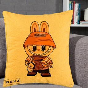Perna Personalizata Labubu Streetwear Portocaliu, 40x40 cm, Galben, Husa Detasabila, Perna Inclusa, BEKZ®