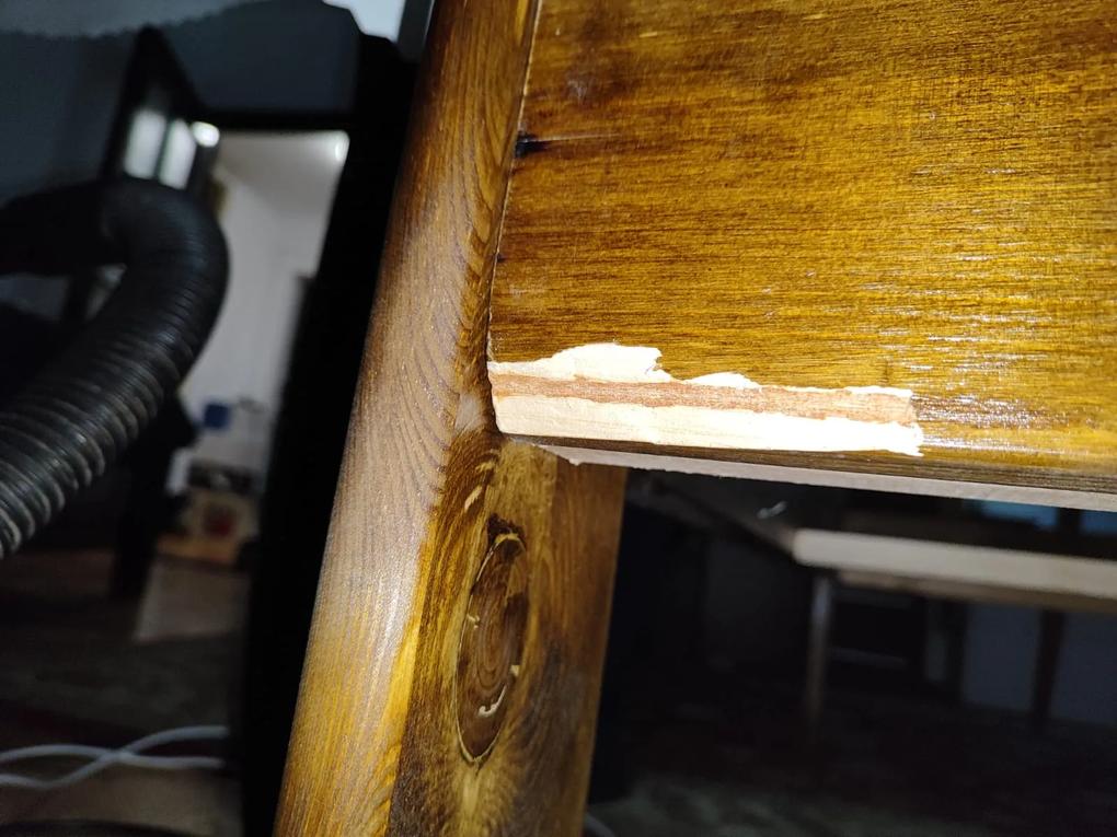 Imi pare rau ca am luat de pe acest site, in gama asta de pret, erau suficiente oferte mai bune calitativ.